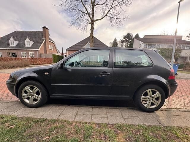 Occasion VW Golf IV 116 PK (85 kW) 2002 Zwart Hatchback