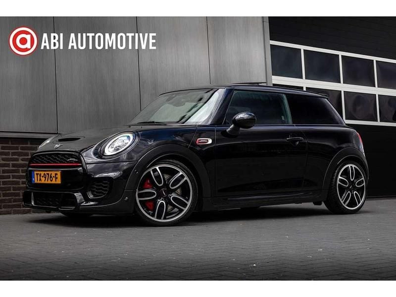 Zwart Gebruikt 2018 Mini John Cooper Works Chili Hatchback | € 24.945 (Eerlijke prijs) - Afbeelding 1/4