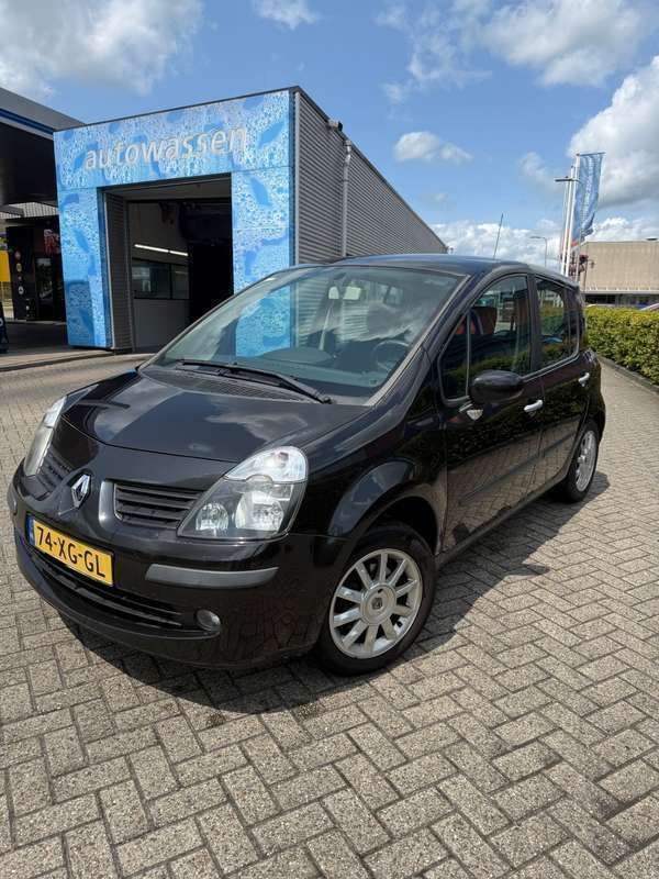 Zwart Gebruikt 2008 Renault Modus Exception MPV | € 1.950 (Goede deal) - Afbeelding 1/4