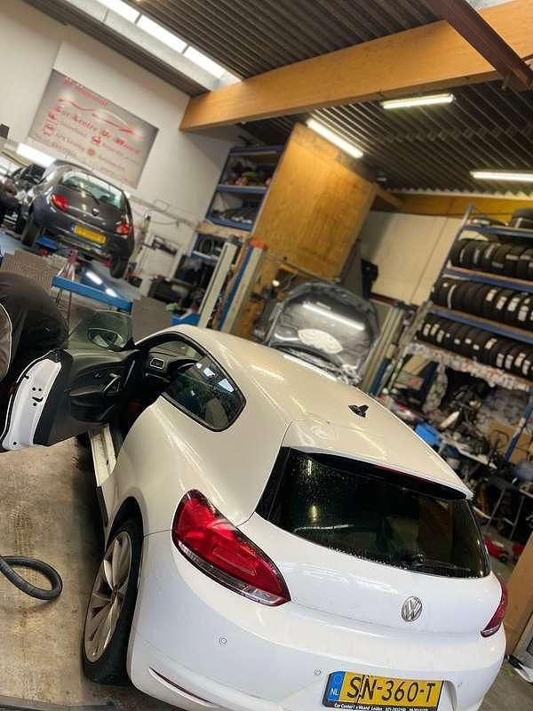 Wit Gebruikt 2010 VW Scirocco Highline Coupé | € 5.999 (Eerlijke prijs) - Afbeelding 1/4