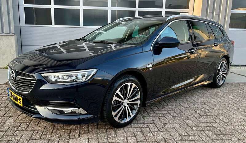 Blauw Gebruikt 2019 Opel Insignia OPC Stationwagen | € 16.500 (Eerlijke prijs) - Afbeelding 1/4