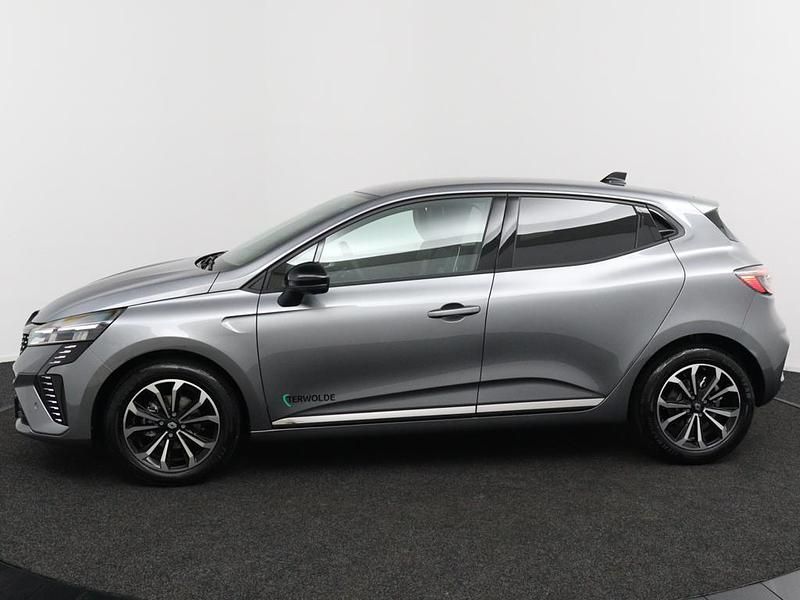 Occasion Renault Clio V Techno 2025 Grijs Hatchback