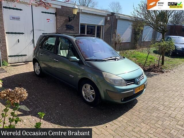 Occasion Renault Scénic II Komfort 135 PK (99 kW) 2004 Groen MPV