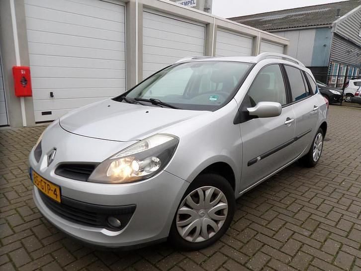 Occasion 2008 Renault Clio II Stationwagen | € 1.999 (Eerlijke prijs) - Afbeelding 1/4