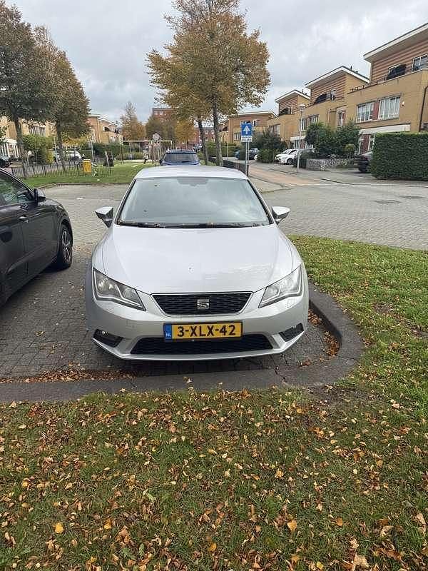 Occasion Seat Leon 122 PK (89 kW) 2013 Grijs Stationwagen