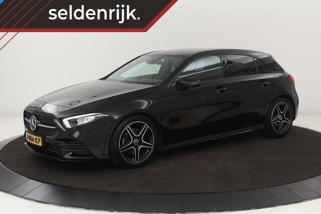 Zwart Gebruikt 2020 Mercedes A180 Business Hatchback | € 18.900 (Super prijs) - Afbeelding 1/4