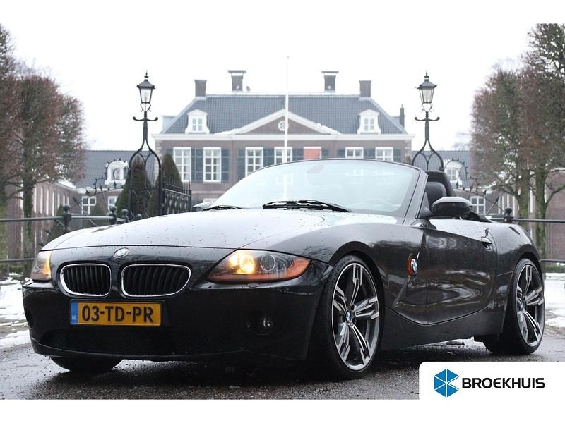 Zwart Occasion 2006 BMW Z4 Cabriolet | € 15.895 - Afbeelding 1/4
