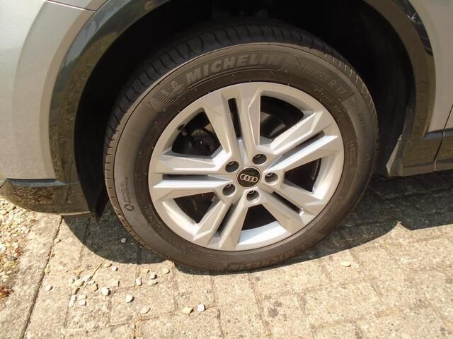 Occasion Audi Q2 Advanced 150 PK (110 kW) 2022 Zilver SUV