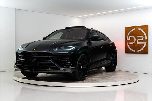 Zwart Occasion 2025 Lamborghini Urus SUV | € 359.980 - Afbeelding 1/4