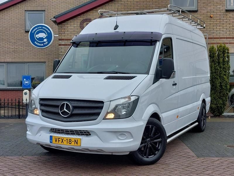 Wit Gebruikt 2018 Mercedes Sprinter Van | € 23.070 (Goede deal) - Afbeelding 1/4