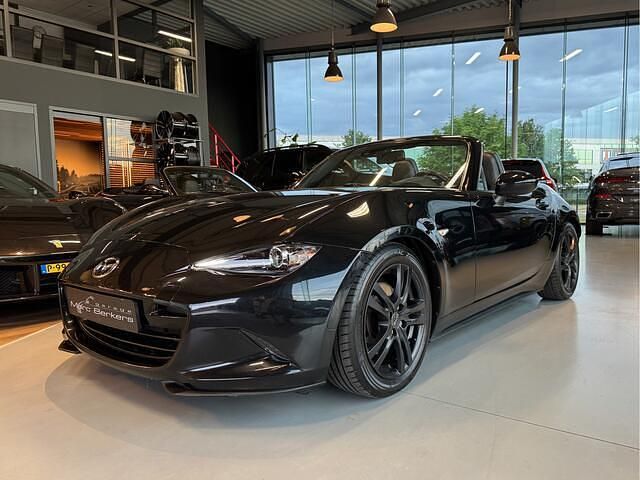 Zwart Gebruikt 2015 Mazda MX5 Cabriolet | € 17.750 (Goede deal) - Afbeelding 1/4