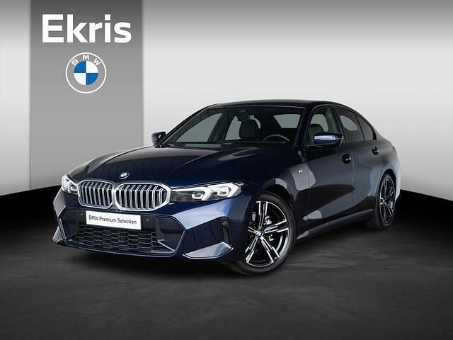 Blauw Gebruikt 2025 BMW 318 Comfort Edition Sedan | € 46.900 (Duur) - Afbeelding 1/4