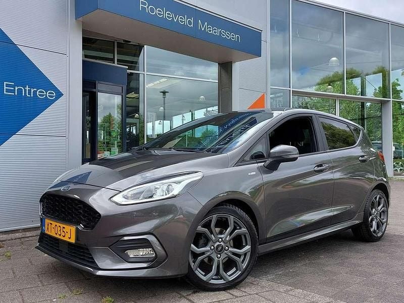 Grijs Gebruikt 2019 Ford Fiesta ST-Line Hatchback | € 12.950 (Iets duurder) - Afbeelding 1/3
