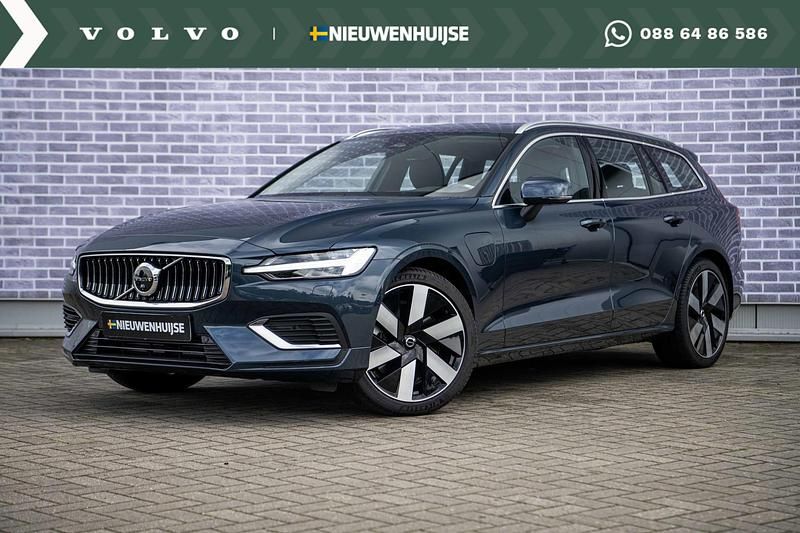 Blauw Gebruikt 2024 Volvo V60 Ultimate Stationwagen | € 46.899 (Eerlijke prijs) - Afbeelding 1/3