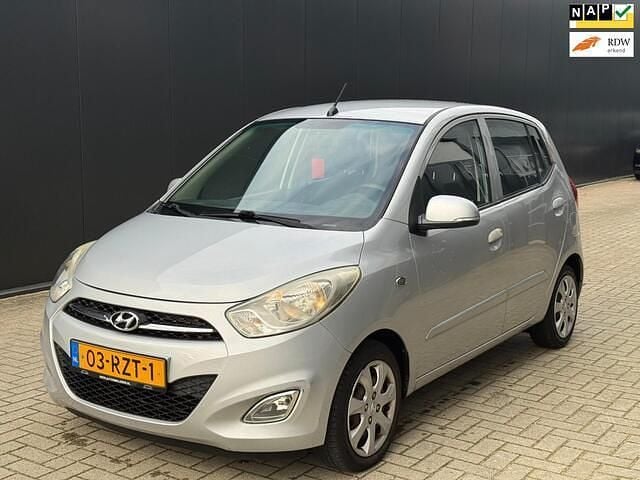 Grijs Gebruikt 2011 Hyundai i10 Hatchback | € 3.150 (Goede deal) - Afbeelding 1/4