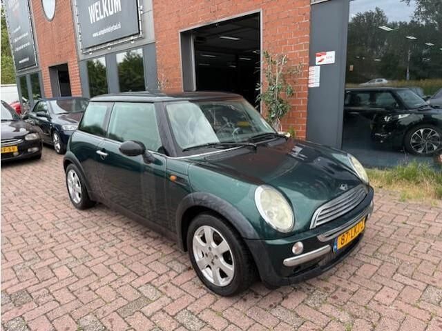 Groen Gebruikt 2003 Mini ONE Salt Hatchback | € 1.450 (Goede deal) - Afbeelding 1/4