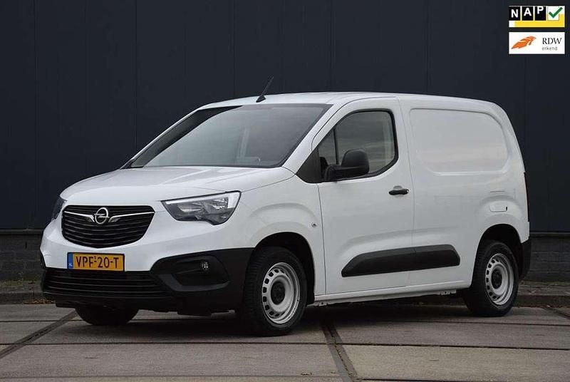 Wit Gebruikt 2022 Opel Combo Edition Van | € 10.950 (Eerlijke prijs) - Afbeelding 1/4
