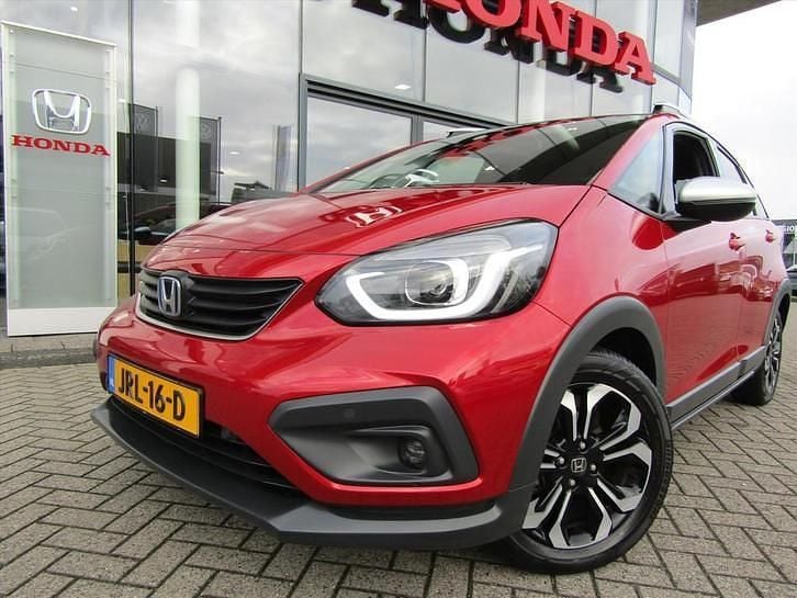 Occasion Honda Jazz Hybrid 98 PK (72 kW) 2022 Rood (metallic) Hatchback
