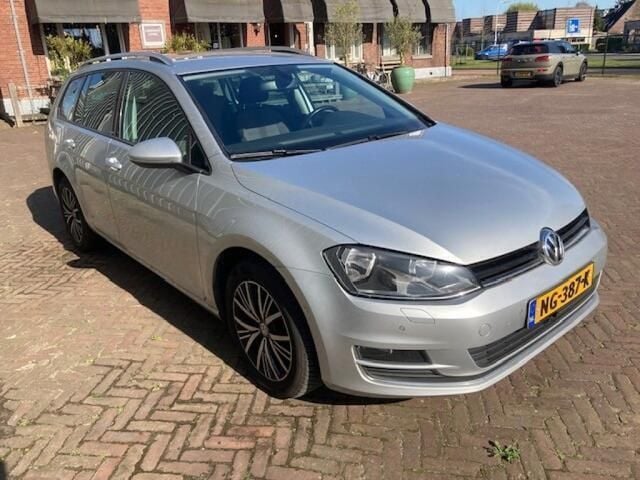 Grijs Gebruikt 2016 VW Golf VII Allstar Stationwagen | € 7.750 (Duur) - Afbeelding 1/4