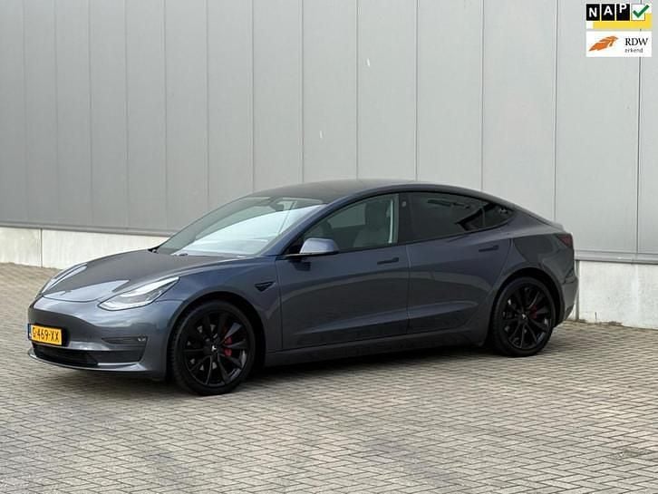 Grijs Occasion 2019 Tesla Model 3 Long Range AWD Sedan | € 20.850 (Goede deal) - Afbeelding 1/4