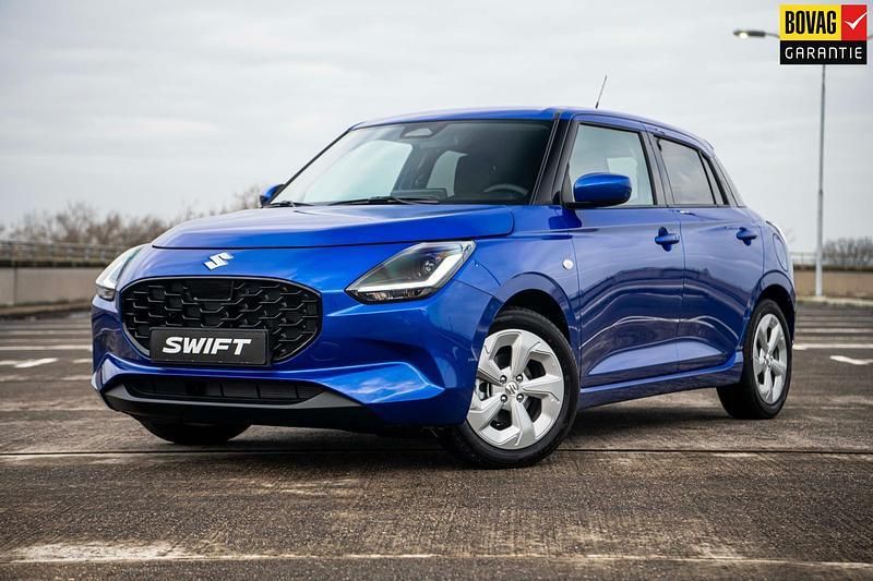 Blauw Gebruikt 2024 Suzuki Swift Hatchback | € 19.945 (Eerlijke prijs) - Afbeelding 1/2