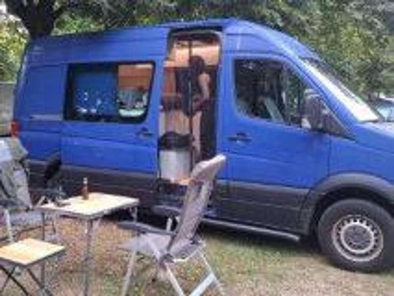 Blauw Gebruikt 2015 VW Crafter Van | € 19.500 - Afbeelding 1/4