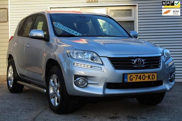 Grijs Gebruikt 2011 Toyota RAV4 SUV | € 12.500 (Eerlijke prijs) - Afbeelding 1/4