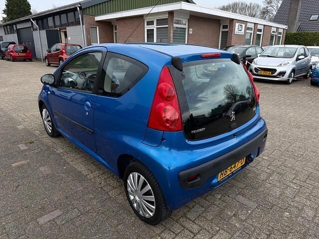 Occasion Peugeot 107 68 PK (50 kW) 2010 Blauw Hatchback