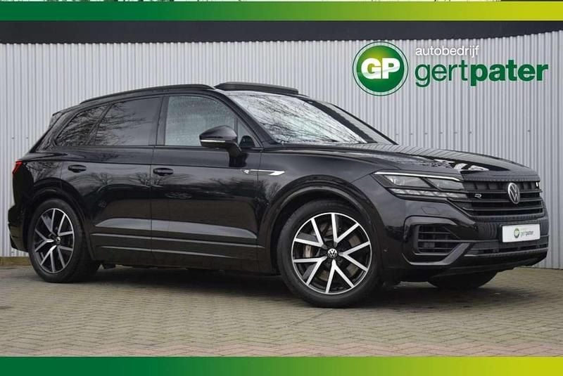 Zwart, metallic lak Gebruikt 2021 VW Touareg R SUV | € 58.900 (Super prijs) - Afbeelding 1/3