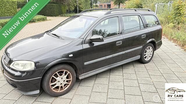 Zwart Gebruikt 2001 Opel Astra Comfort Stationwagen | € 950 (Goede deal) - Afbeelding 1/4