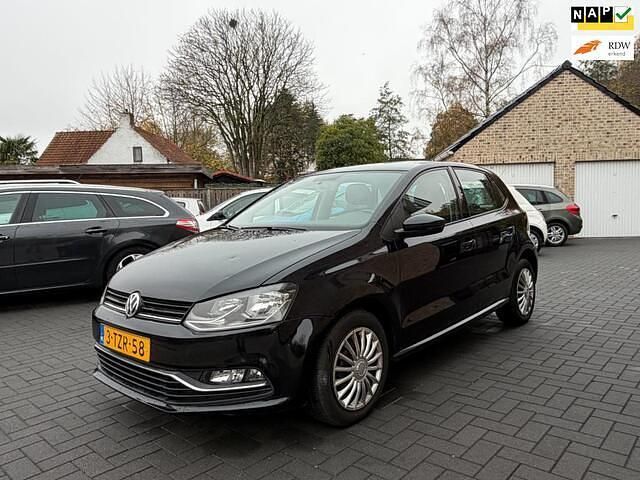 Zwart Occasion 2014 VW Polo Comfortline Hatchback | € 5.750 (Eerlijke prijs) - Afbeelding 1/4