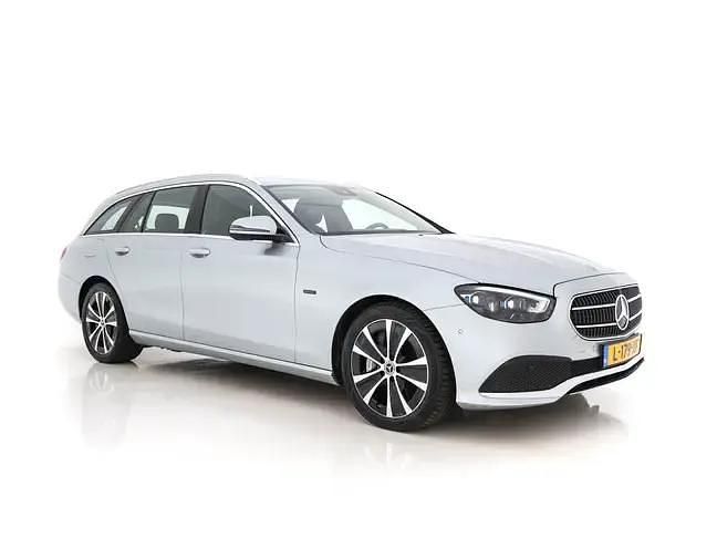 Gebruikt 2021 Mercedes E300 Business Stationwagen | € 20.845 - Afbeelding 1/4