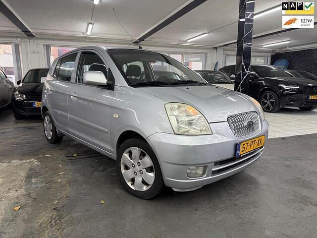 Grijs Gebruikt 2004 Kia Picanto EX Hatchback | € 3.650 (Eerlijke prijs) - Afbeelding 1/4