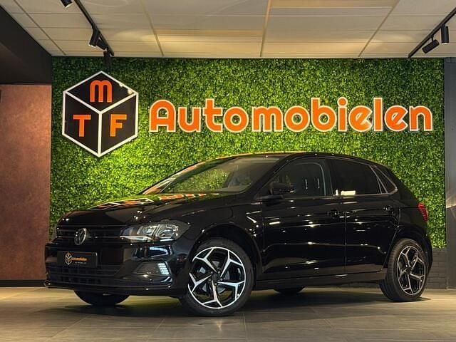 Zwart Gebruikt 2018 VW Polo Hatchback | € 15.699 (Eerlijke prijs) - Afbeelding 1/4