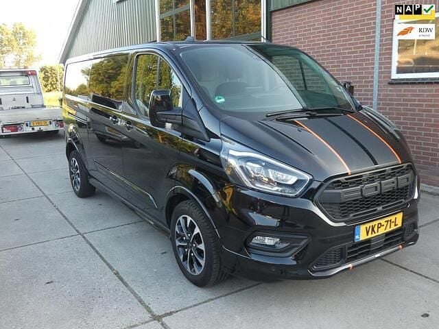 Zwart Gebruikt 2021 Ford Transit Custom Sport Van | € 25.500 (Goede deal) - Afbeelding 1/4