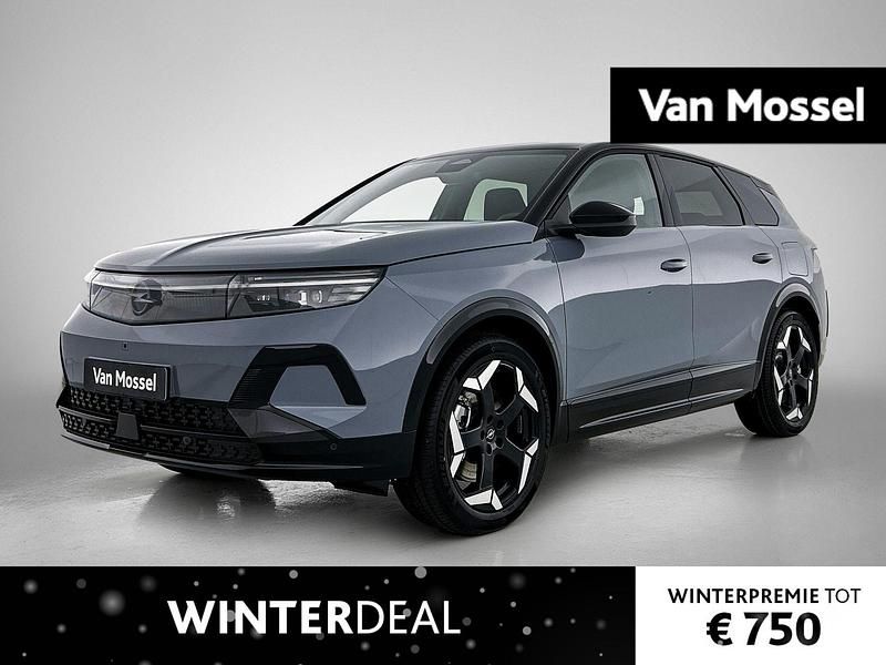 Grijs Occasion 2025 Opel Grandland Electric Ultimate SUV | € 44.940 - Afbeelding 1/4