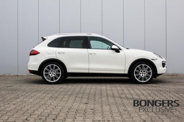Wit Gebruikt 2010 Porsche Cayenne SUV | € 42.450 - Afbeelding 1/4