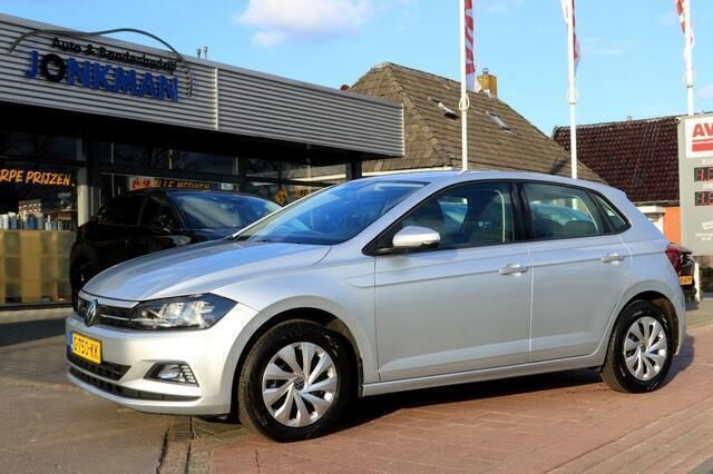 Grijs Gebruikt 2019 VW Polo Comfortline Hatchback | € 17.450 (Eerlijke prijs) - Afbeelding 1/4