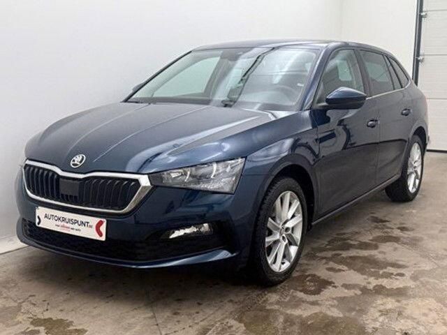 Blauw Gebruikt 2021 Skoda Scala Ambition Hatchback | € 16.990 (Eerlijke prijs) - Afbeelding 1/4