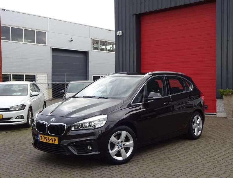 Bruin Gebruikt 2015 BMW 218 Active Tourer Luxury Line MPV | € 14.499 (Eerlijke prijs) - Afbeelding 1/4