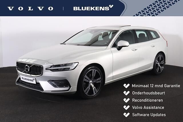 Zilver Gebruikt 2019 Volvo V60 Inscription Stationwagen | € 27.900 (Eerlijke prijs) - Afbeelding 1/4