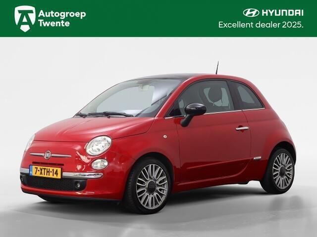 Rood, metallic lak Gebruikt 2015 Fiat 500 Hatchback | € 8.750 (Iets duurder) - Afbeelding 1/4
