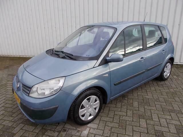 Occasion Renault Scénic II Dynamique 111 PK (81 kW) 2006 Blauw, metallic lak MPV