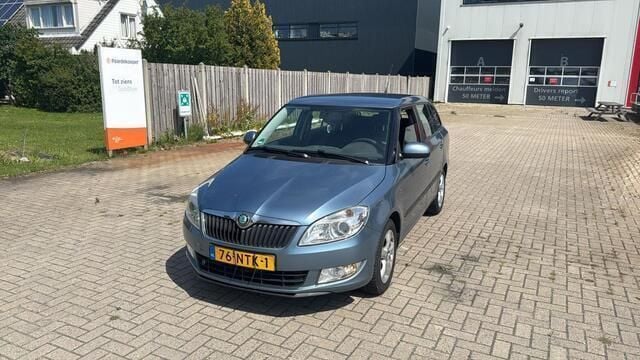Blauw Gebruikt 2010 Skoda Fabia GreenLine Hatchback | € 1.000 (Goede deal) - Afbeelding 1/4