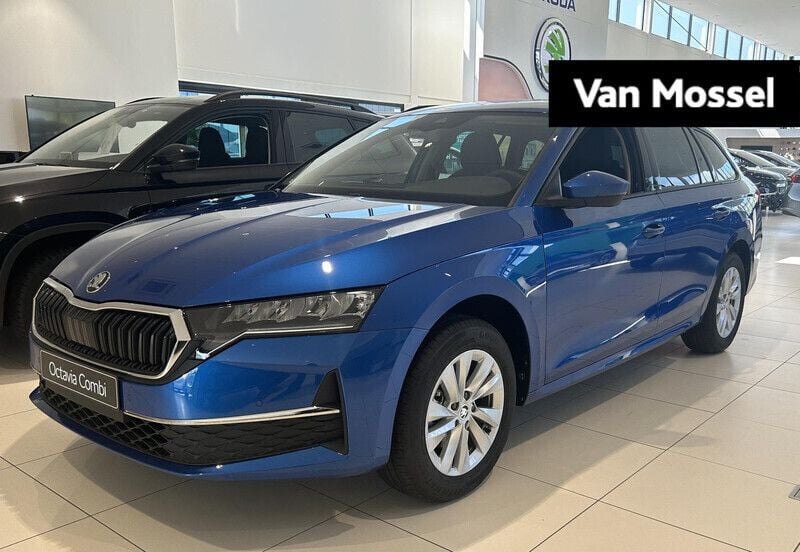Blauw Nieuw 2024 Skoda Octavia Business Line Stationwagen | € 38.900 (Super prijs) - Afbeelding 1/4