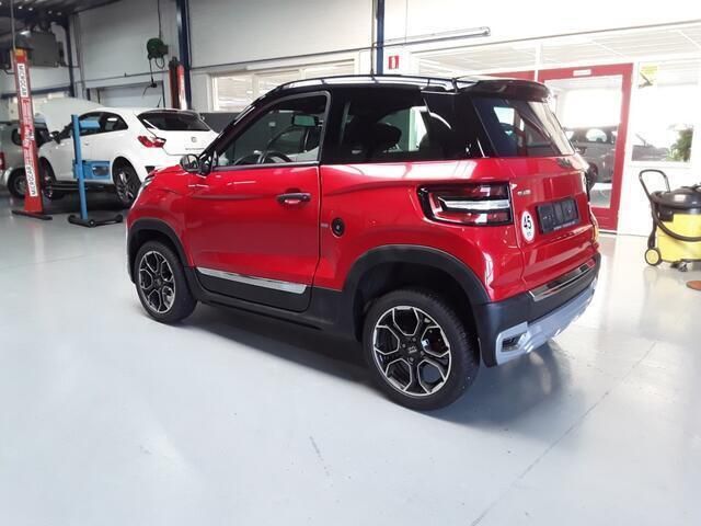 Occasion Ligier JS60 2021 Rood Hatchback