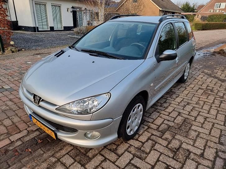 Occasion Peugeot 206 74 PK (54 kW) 2005 Stationwagen