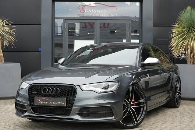Grijs Gebruikt 2012 Audi A6 S-Line Sedan | € 16.950 - Afbeelding 1/4