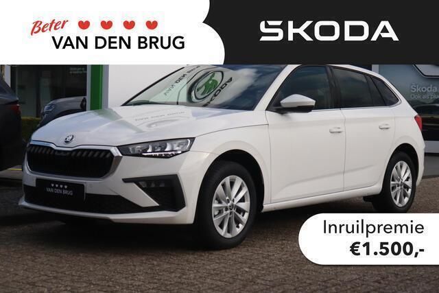 Wit Nieuw 2025 Skoda Scala Business Line Hatchback | € 29.720 (Goede deal) - Afbeelding 1/4