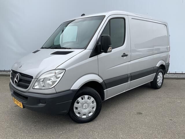 Zilver Gebruikt 2008 Mercedes Sprinter Van | € 5.950 (Eerlijke prijs) - Afbeelding 1/4